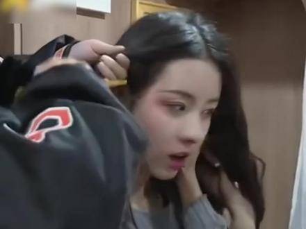 嘟嘟：淡淡的，顺遂自然 情绪稳定 温柔