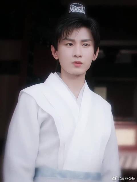这年李相夷15岁，名满江湖，是正道武林唯一的光