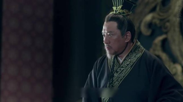 靖王遭夏江死咬皇后搜宫,母子被逼悬崖边缘
