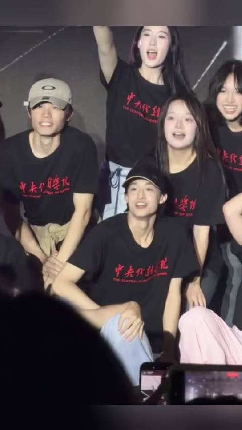 平儿成贺涵学弟了