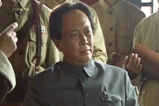 七叔公来北京要官,可主席却给他买了回家的车票