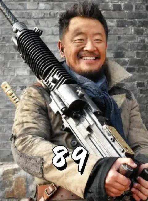 大本事带队躲避鬼子的扫荡,可大狗却为了一包土不幸牺牲!