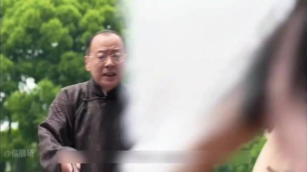 侯总初遇廖国香