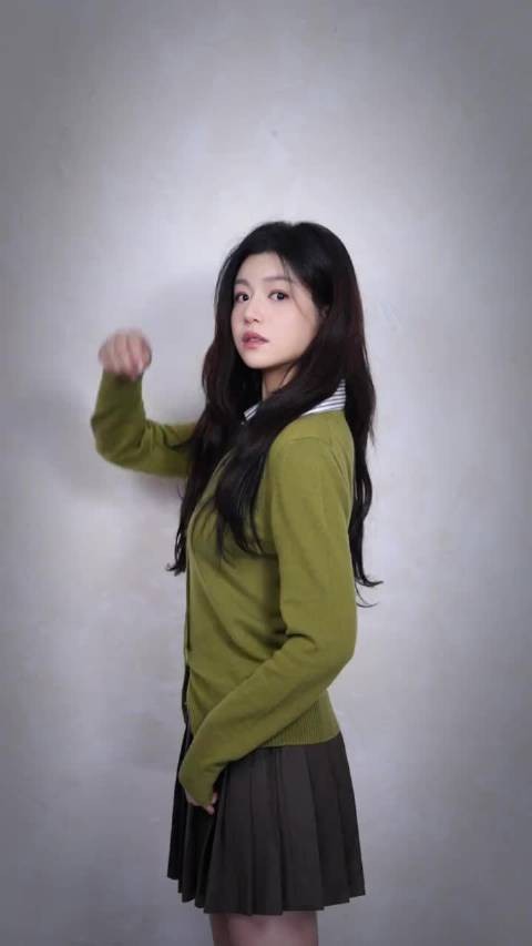 陈妍希面对孩子闹吃烤鸭情绪稳定,耐心处理获赞