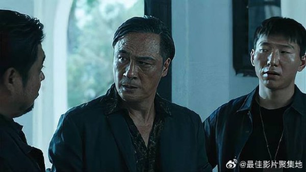 儿子被关监狱 得知他拍到重要证据，立马决定什么！