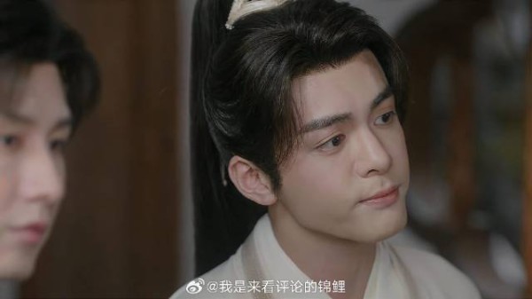 方多病跟李莲花做兄弟 谁料小姨见色起意,竟主动倒贴