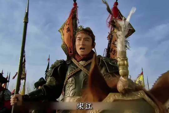 双枪将董平虽然人品差，但是武功高！