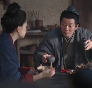 兰香如故许万全升二掌柜，老实人终扬眉吐气