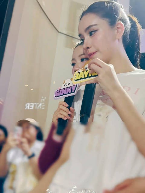 凤猴 又在说什么？！