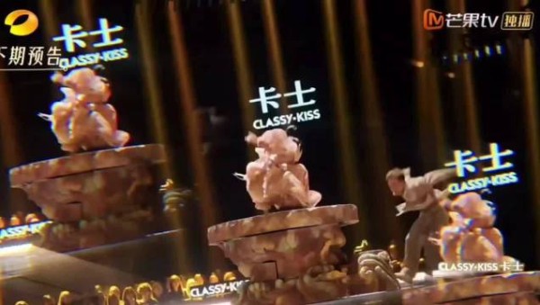 罗昱文演绎水月观音，神性氛围感扑面而来