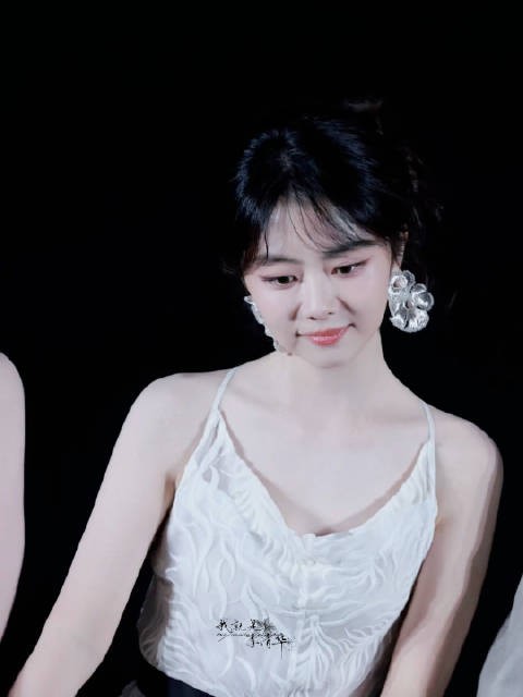 好可爱啊我们兰香