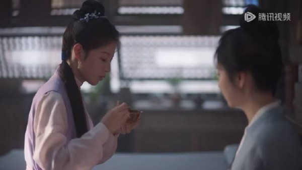 国产剧里终于有正常喝中药的正常人了