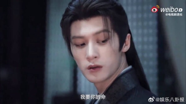 芒果片单放出高能片段，檀健次捏卢昱晓下巴，爱恨纠葛的氛围感藏在细节里