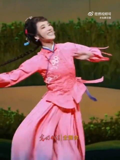 李云霄邀你来看九斤姑娘