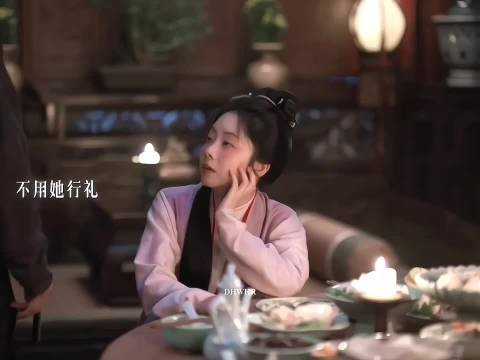 克制外壳彻底碎裂,所有偏爱全写在小动作里,细节控直接狂喜,兰香如故