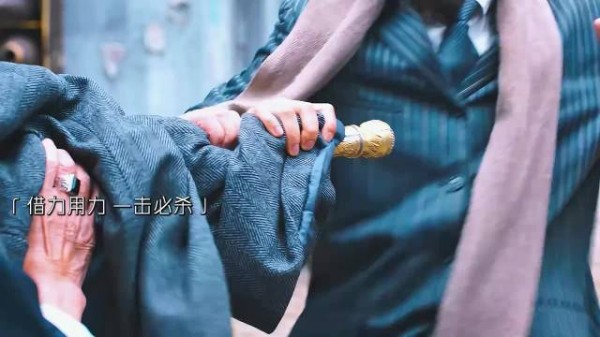男人被一刀捅了腰子还能反杀杀手