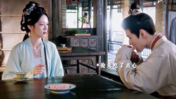 情敌两相见，想看两生厌