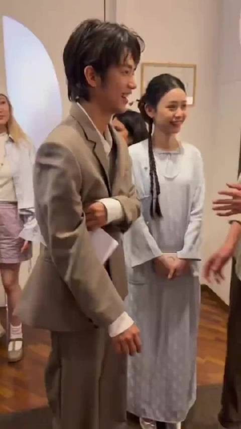 王晓慧王彦桐合体亮相湖南卫视中秋之夜