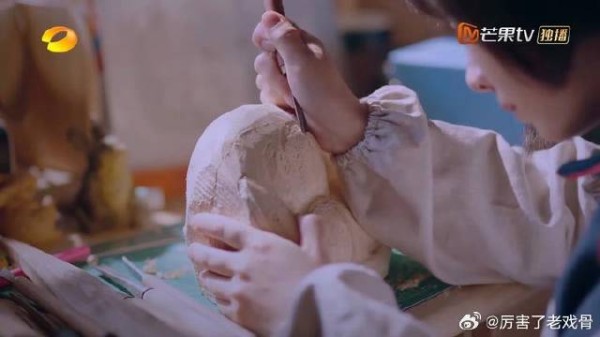 子秋二姨来家做客 竟然管尖尖叫大小姐，与子秋谈话管教子秋要懂事