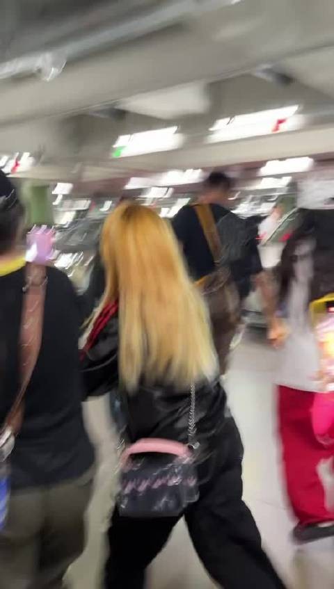 没完了都 ➖不➖啊 sfz照片很好看是不是