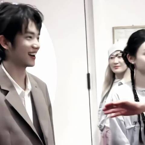 王晓慧王彦桐中秋合体,续写阿嬷情书未了故事
