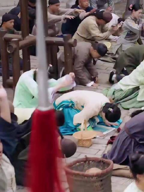 短剧还珠紫薇演员太贴人设了，好一个我见犹怜楚楚可怜的小白花