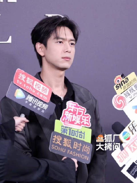 李现站姐发力,角色千面时尚在线