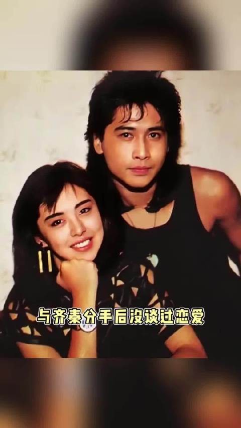 王祖贤采访说与齐秦分手后没谈过恋爱,算下来有25年都没谈过了!