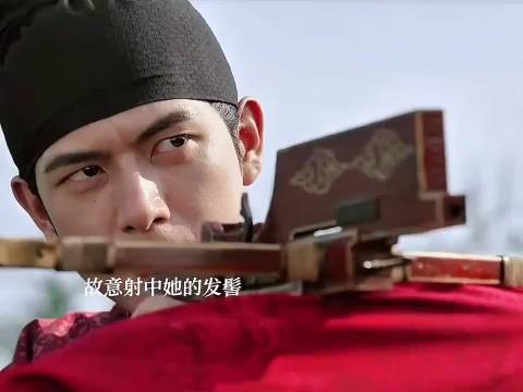 谁家好男主把女主往树上钉钉呀?!紫妹和现哥二搭真的太香了!好看好看好
