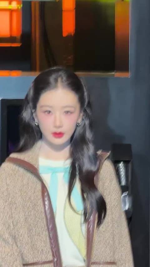 原来杨紫近距离这么好看