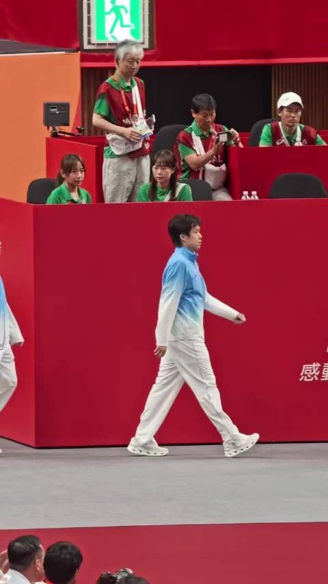 在我心中你依旧是那个可以让人依靠的大哥哥