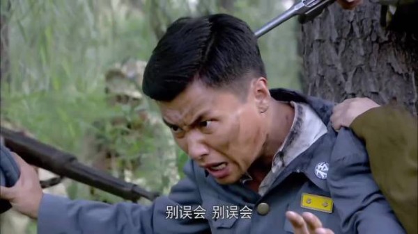 小伙被误认为是小鬼子，开始绕口令自证起来！