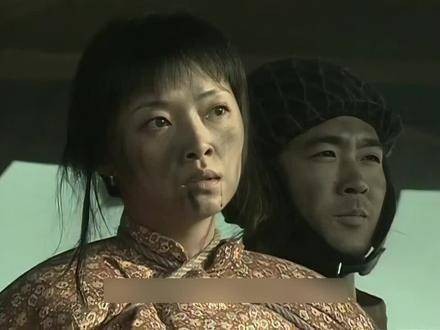 倘若《亮剑》里的秀芹未曾离去,故事的脉络或将悄然转向另一重天地