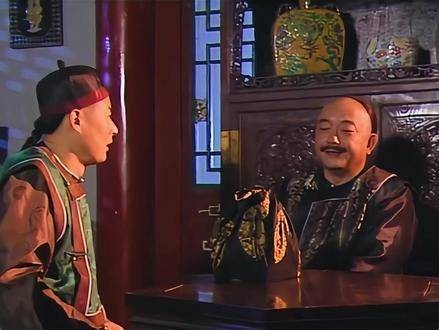 当和珅接过这份馈赠的刹那，九族性命早已悬于一线
