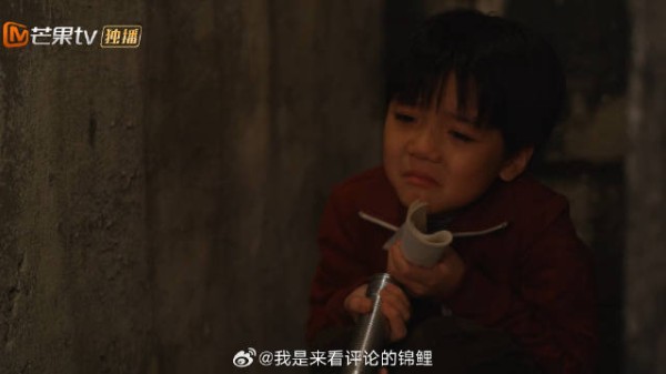 栋哲惹筱婷生气 被图南疏远独自上厕所，下秒大哭小表情太逗