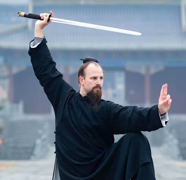 两万外籍弟子不是文化输出?武当功夫出海,背后藏着话语权难题