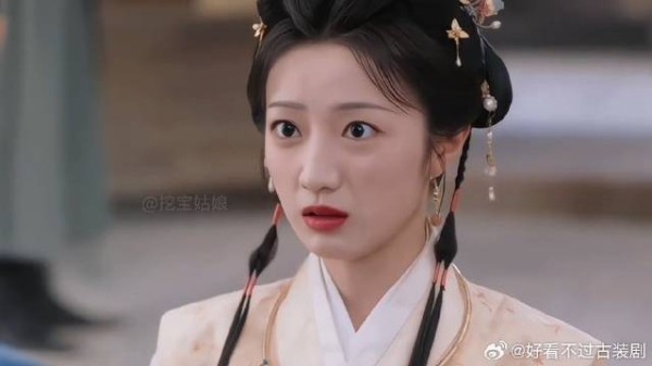 最终顾澜沦为弃女，还嫁给了傻子做媳妇