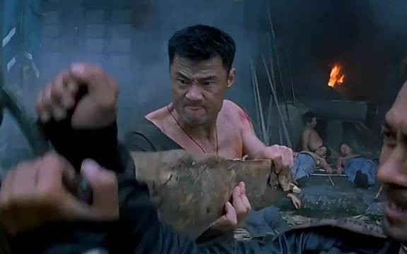 当众指认血能开封,风云人物遭言语威胁
