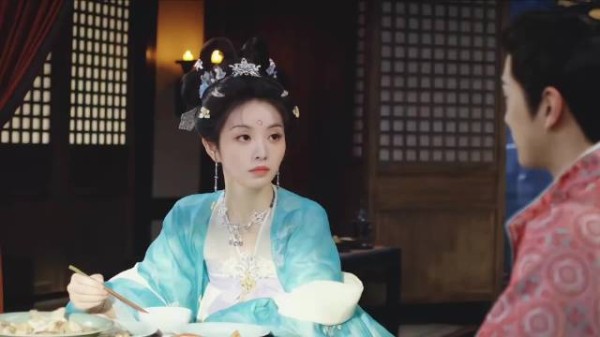 田曦薇古偶原声率，播音第一含金量上升
