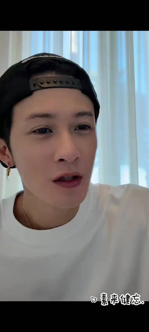 此男就这样哄睡