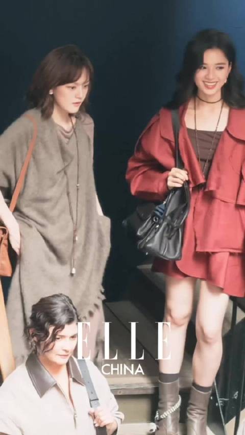 文淇张婧仪 真在仪淇了,张婧仪文淇同框看展,好养眼的画面啊