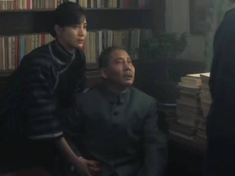 翻看他过往出演的作品，大大小小的角色都用心打磨，情绪表达细腻到位…