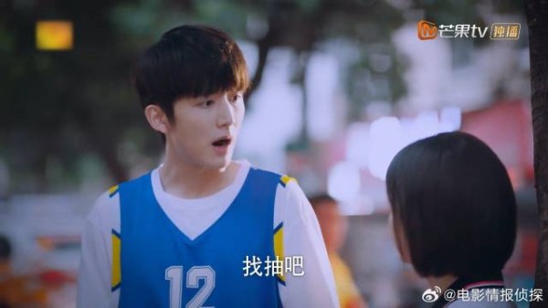 妹妹提起找妈妈,小哥情绪爆发,对亲妈怨恨彻底压不住了