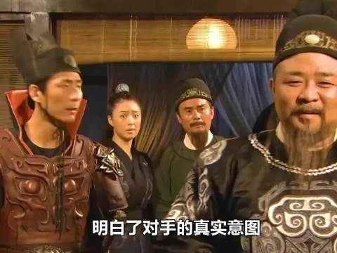 螳螂捕蝉,黄雀在后!…
