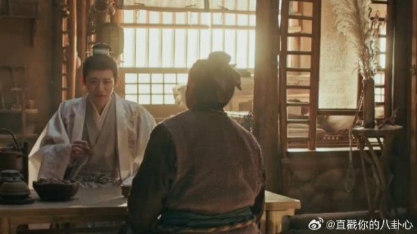 得知谢征入赘了杀猪娘,公孙鄞的想象力也太丰富了