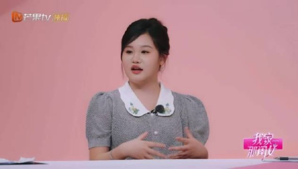 张家齐说妈妈像小女孩自己像成年人