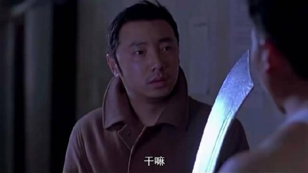《人在囧途》 妻子旅馆抓奸翻遍全屋，掀开窗帘那一刻却愣住了