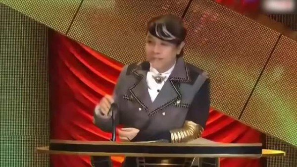 金马名场面：黄渤一语碾压蔡康永，替刘德华了结十年心结！