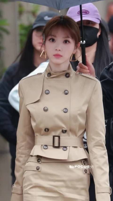 林总你是懂怎么释放魅力的 又美又飒!