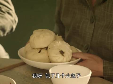 孩子好委屈,父母还一直忍着